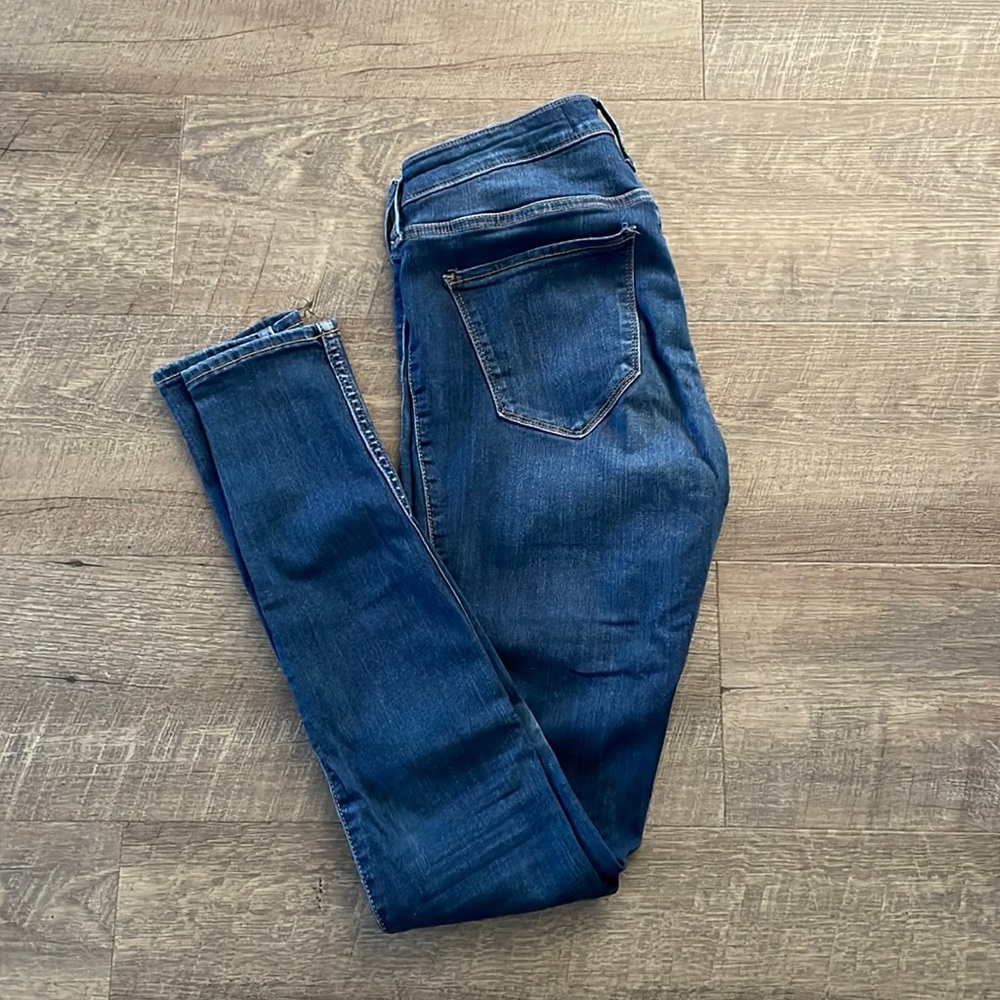 Hollister Mid-Rise Jean Legging